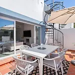 Appartement Stylish Ph With Private Rooftop & Sea Views Rdr497