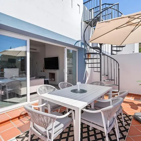 Lejlighed Stylish Ph With Private Rooftop & Sea Views Rdr497