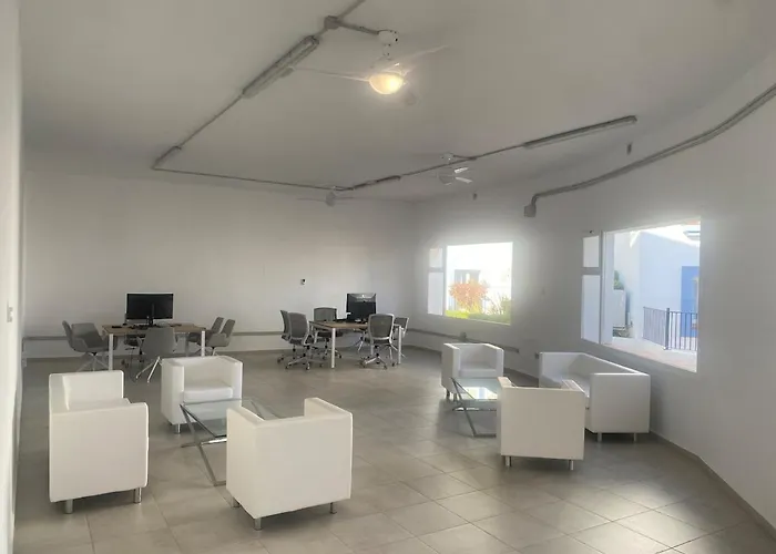 Stylish Ph With Private Rooftop & Sea Views Rdr497 Lejlighed Estepona