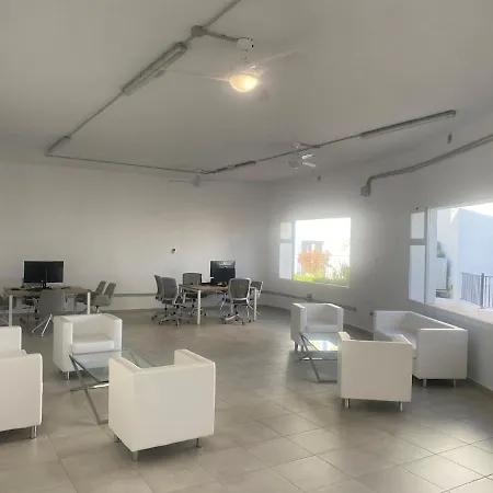 Stylish Ph With Private Rooftop & Sea Views Rdr497 Lejlighed Estepona