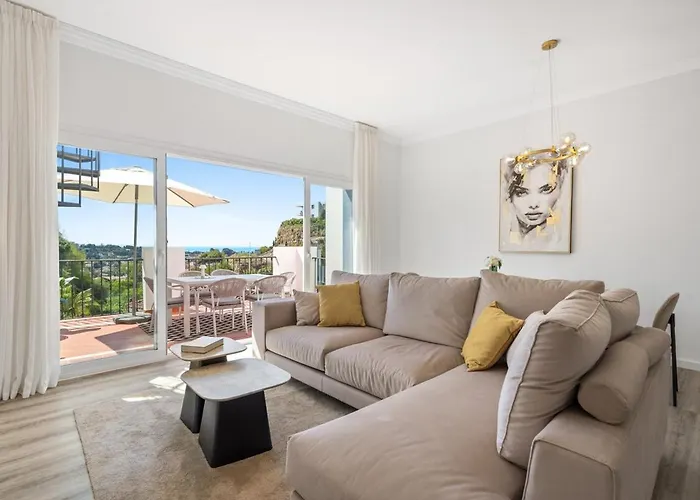 Stylish Ph With Private Rooftop & Sea Views Rdr497